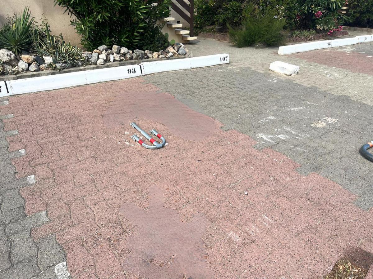Appartement A 100M De La Plage - Terrasse & Parking Prive Le Barcarès Kültér fotó