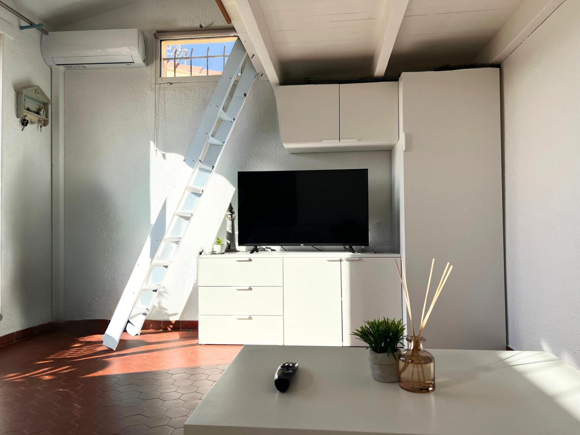 Appartement A 100M De La Plage - Terrasse & Parking Prive Le Barcarès Kültér fotó